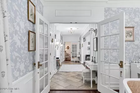 Entry Way - 80 Mccaskill Rd W, Pinehurst, NC 28374 photo 3 of 12