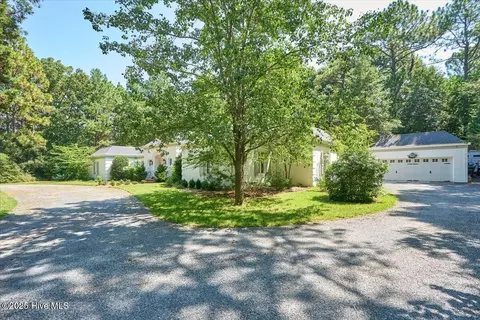 Exterior - 80 Mccaskill Rd W, Pinehurst, NC 28374 photo 6 of 30