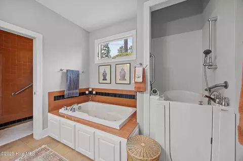 Bath - 103 Ridge Rd, Chocowinity, NC 27817 photo 3 of 5