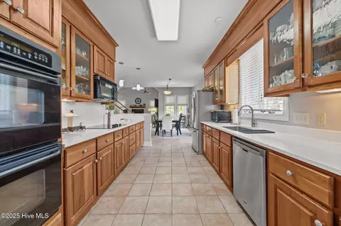 Kitchen - 103 Ridge Rd, Chocowinity, NC 27817 photo 5 of 5