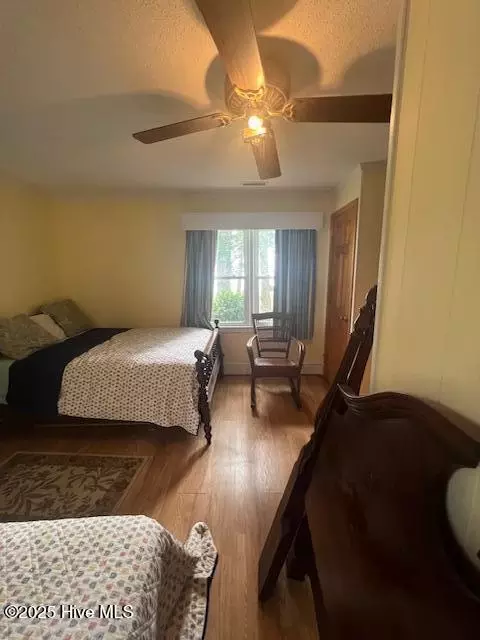 Bedroom - 743 Island View Rd, Bath, NC 27808 photo 6 of 7