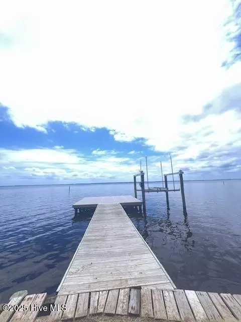 View/Area - 743 Island View Rd, Bath, NC 27808 photo 1 of 7
