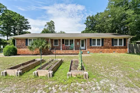 142 Mohican Trl, Wilmington, NC 28409
