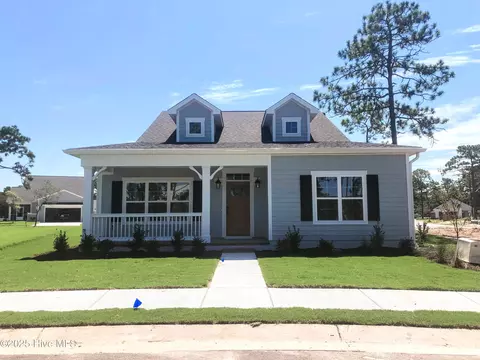 2281 Crescent Bay Dr, Southport, NC 28461