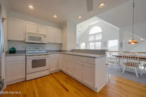 118 Rene Ct, Duck, NC 27949 photo 15