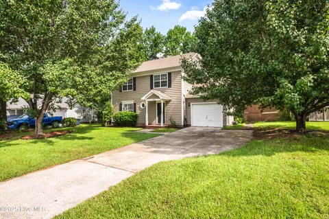 189 Brenda Dr, Jacksonville, NC 28546