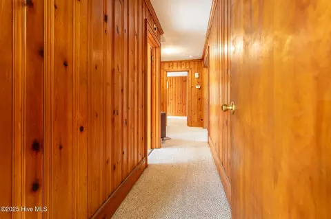 Entry Way - 128 Old Us 17n, Windsor, NC 27983 photo 2 of 2