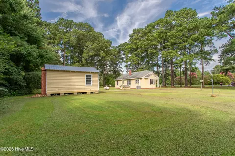 Exterior - 128 Old Us 17n, Windsor, NC 27983 photo 6 of 7