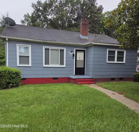1309 E Caswell St, Kinston, NC 28501