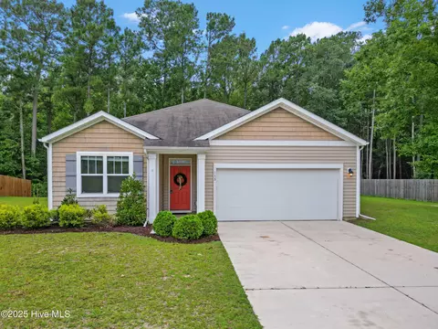 113 Old Dock Landing Rd, Sneads Ferry, NC 28460