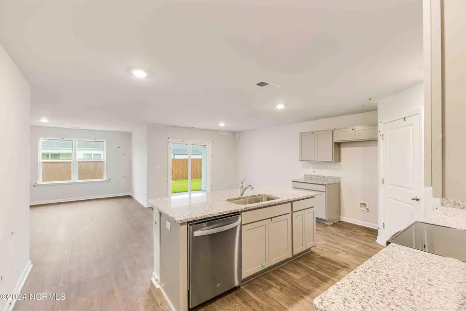  250 Red Vineyard Way #LOT 8, Jacksonville, NC 28546 photo 4