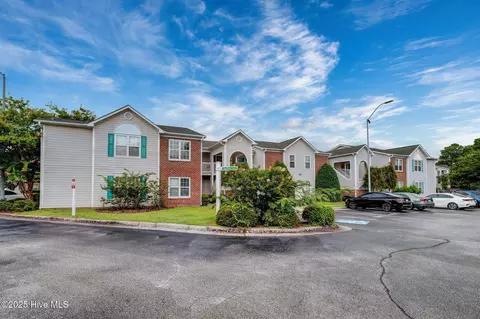 709 Summertime Ln #F, Wilmington, NC 28405