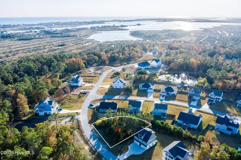 308 Landon Ln, Sneads Ferry, NC 28460