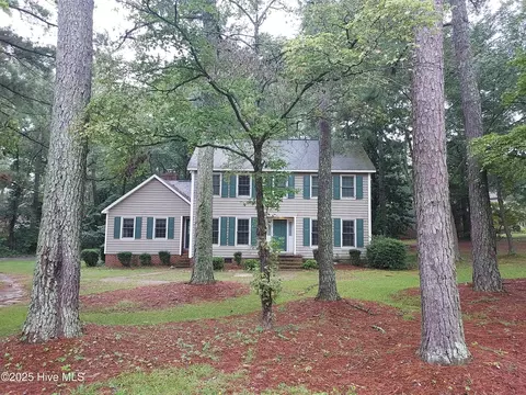 12460 Angus Dr, Laurinburg, NC 28352