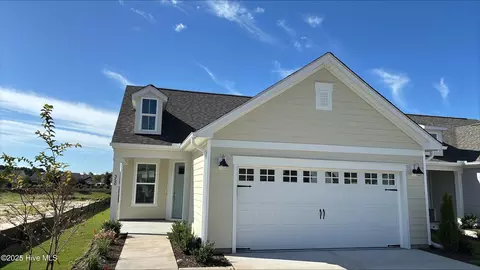 350 Heartwood Dr #4, Winnabow, NC 28479