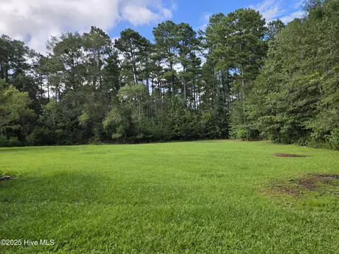 288 Lanier Ave, Rocky Point, NC 28457 photo 3