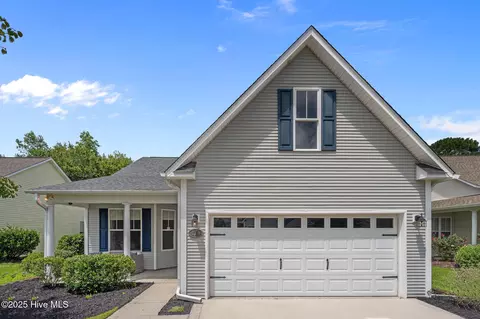 119 Azalea Dr, Hampstead, NC 28443