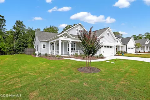 Exterior - 15 Streambed Way, Hampstead, NC 28443 photo 5 of 11