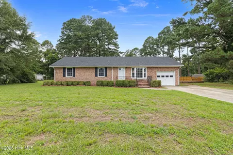 132 Woodland Church Rd, Goldsboro, NC 27530