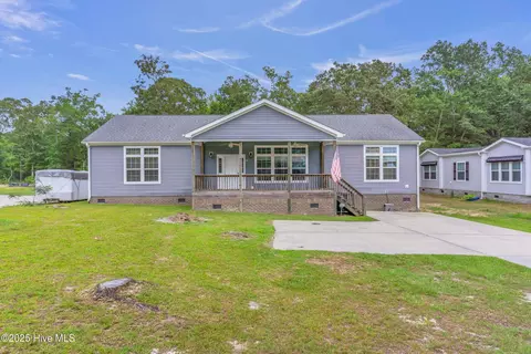 503 Cloe Dare Dr SW, Shallotte, NC 28470