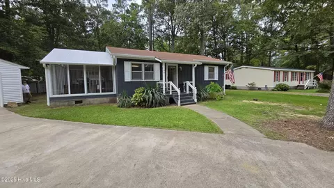 106 Tranquility Ln, Hertford, NC 27944