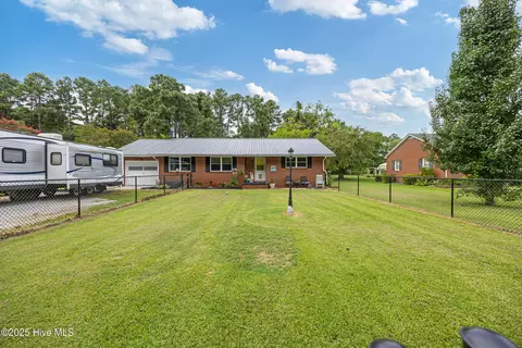 119 Upton Rd, Camden, NC 27921