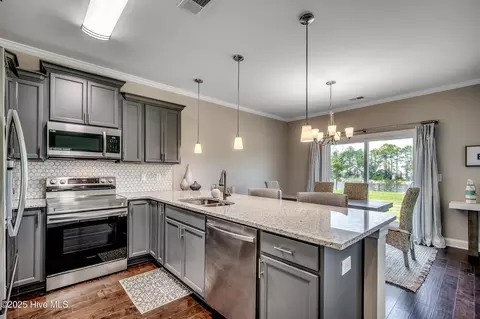 Kitchen - 7607 Privateer Loop, Sunset Beach, NC 28468 photo 1 of 2