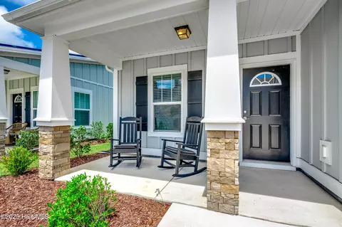 Exterior - 7607 Privateer Loop, Sunset Beach, NC 28468 photo 1 of 4