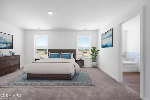 Bedroom - 307 Iris Cir, Moyock, NC 27958 photo 4 of 9