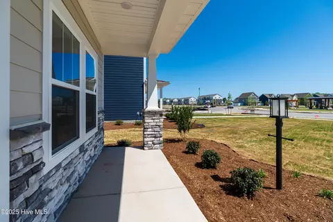 Exterior - 307 Iris Cir, Moyock, NC 27958 photo 2 of 6
