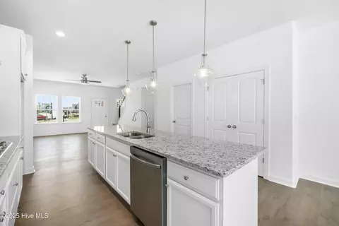 Other - 307 Iris Cir, Moyock, NC 27958 photo 11 of 23