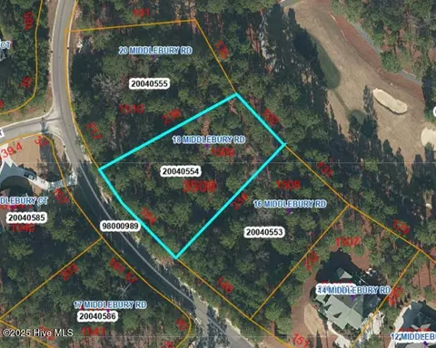 18 Middlebury Rd, Pinehurst, NC 28374