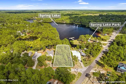1118 Grace Rd, Southport, NC 28461