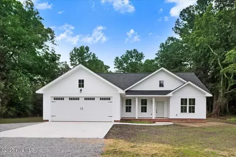 272 Millers Chapel Rd, Goldsboro, NC 27534