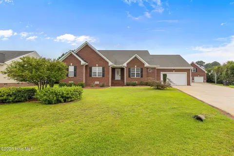 205 Myrna Dr, Goldsboro, NC 27534
