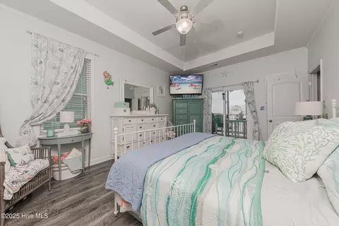Bedroom - 120 Shell Rock Ln, Hubert, NC 28539 photo 4 of 13