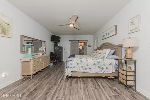 Bedroom - 120 Shell Rock Ln, Hubert, NC 28539 photo 9 of 13