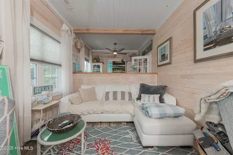Living - 120 Shell Rock Ln, Hubert, NC 28539 photo 2 of 2