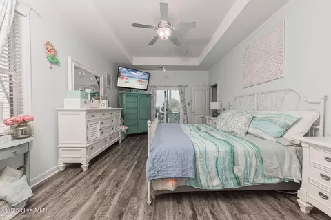 Bedroom - 120 Shell Rock Ln, Hubert, NC 28539 photo 3 of 13