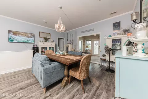 Dining - 120 Shell Rock Ln, Hubert, NC 28539 photo 3 of 6