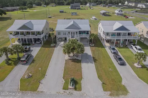 View/Area - 120 Shell Rock Ln, Hubert, NC 28539 photo 2 of 13
