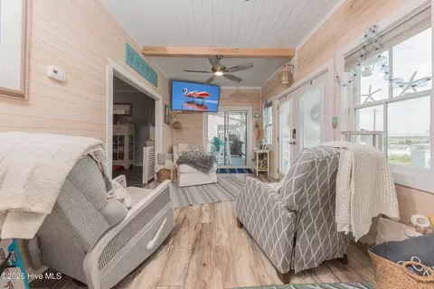 Living - 120 Shell Rock Ln, Hubert, NC 28539 photo 1 of 2