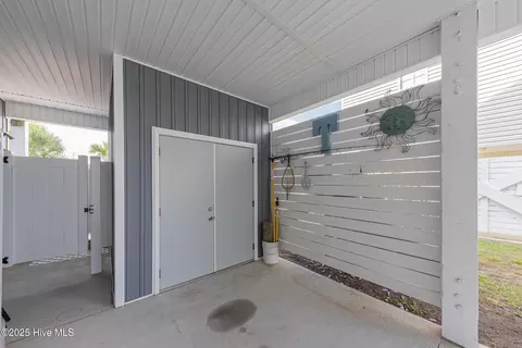Exterior - 120 Shell Rock Ln, Hubert, NC 28539 photo 8 of 19
