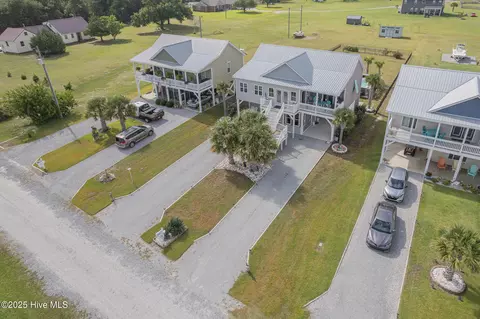 View/Area - 120 Shell Rock Ln, Hubert, NC 28539 photo 1 of 13