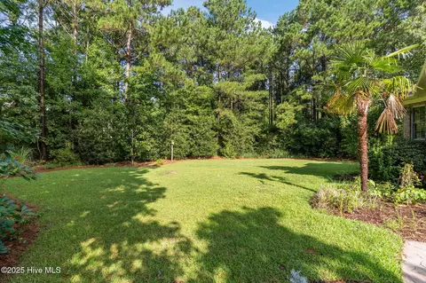 Exterior - 305 Tall Ships Ln, Hampstead, NC 28443 photo 7 of 11