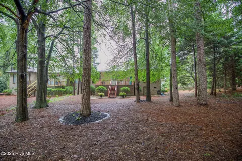 Exterior - 370 Fairway Ct, Pinehurst, NC 28374 photo 16 of 18