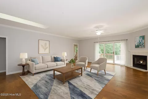 370 Fairway Ct, Pinehurst, NC 28374