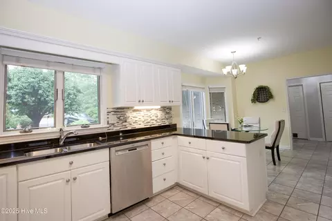 Kitchen - 370 Fairway Ct, Pinehurst, NC 28374 photo 2 of 7