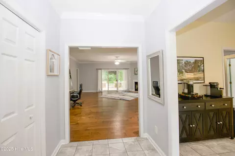 Entry Way - 370 Fairway Ct, Pinehurst, NC 28374 photo 4 of 5