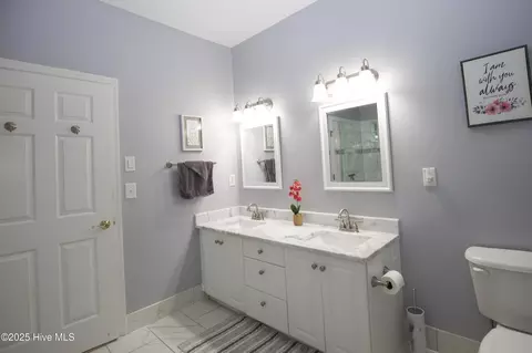 Bath - 370 Fairway Ct, Pinehurst, NC 28374 photo 1 of 5